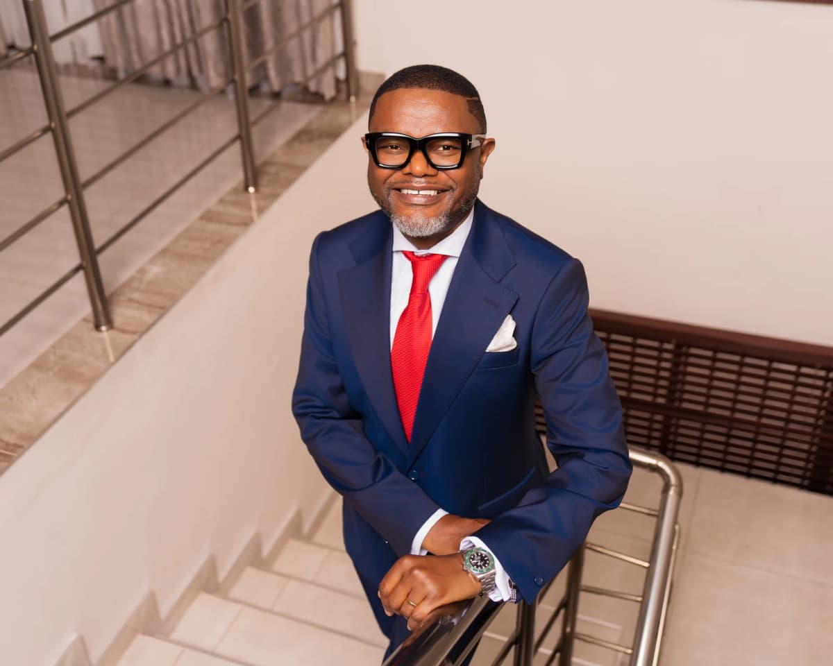 Bena Nkhoma on a staircase